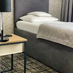 Hotel Miejsca Noclegowe I Restauracja Kaminski *
