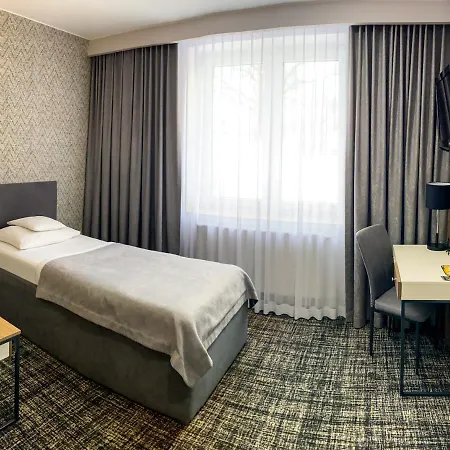 Miejsca Noclegowe I Restauracja Kaminski * Kepno