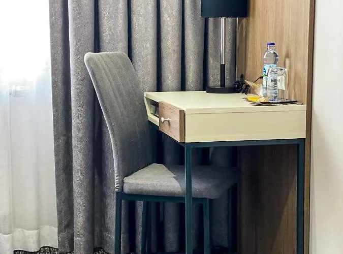 Miejsca Noclegowe I Restauracja Kaminski