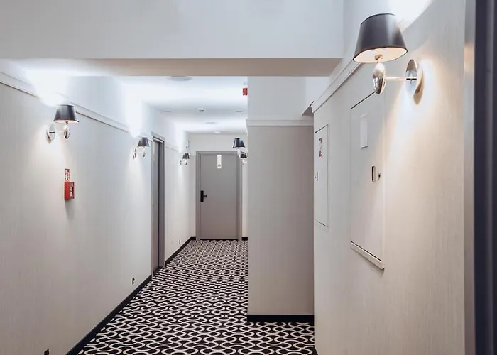 Hotel Miejsca Noclegowe I Restauracja Kaminski *