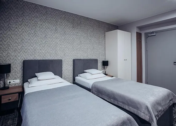 Hotel Miejsca Noclegowe I Restauracja Kaminski *